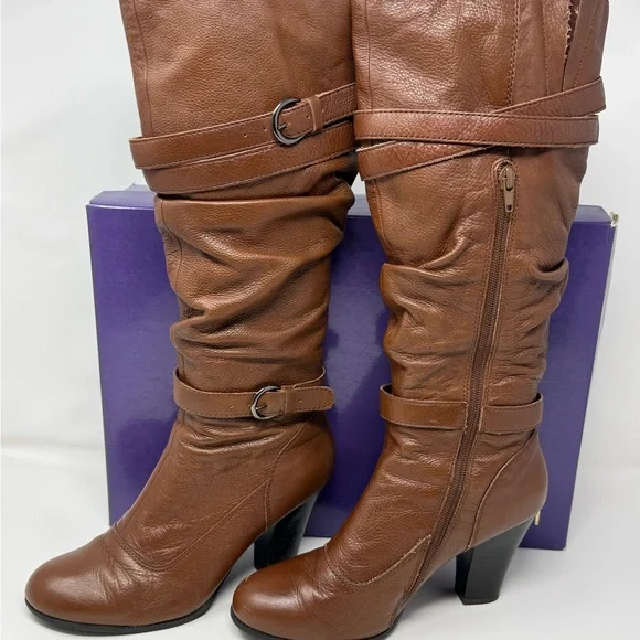 Madden Girl Brown Slouchy Heeled Boots Size 8 - Picture 1 of 13